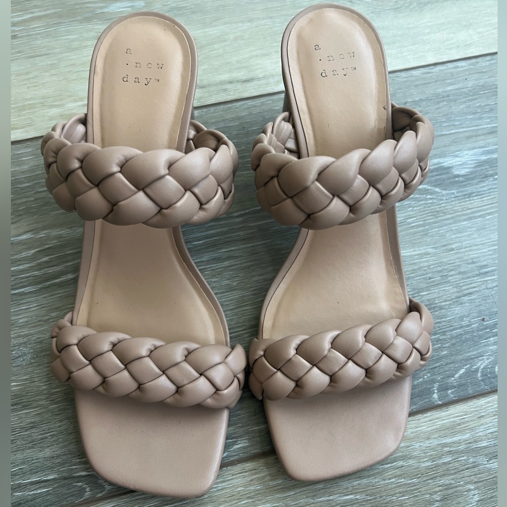 Target heels size 8 worn twice